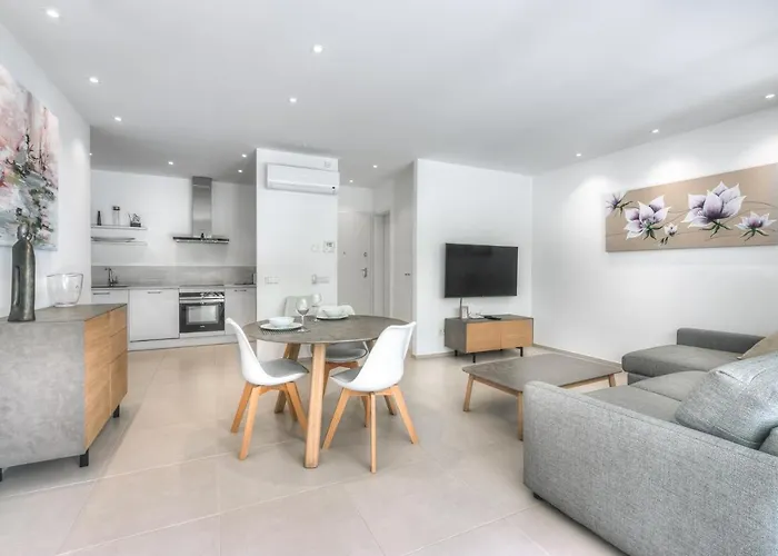 Ferienhaus Ancor 0-3 Pool View 1b *